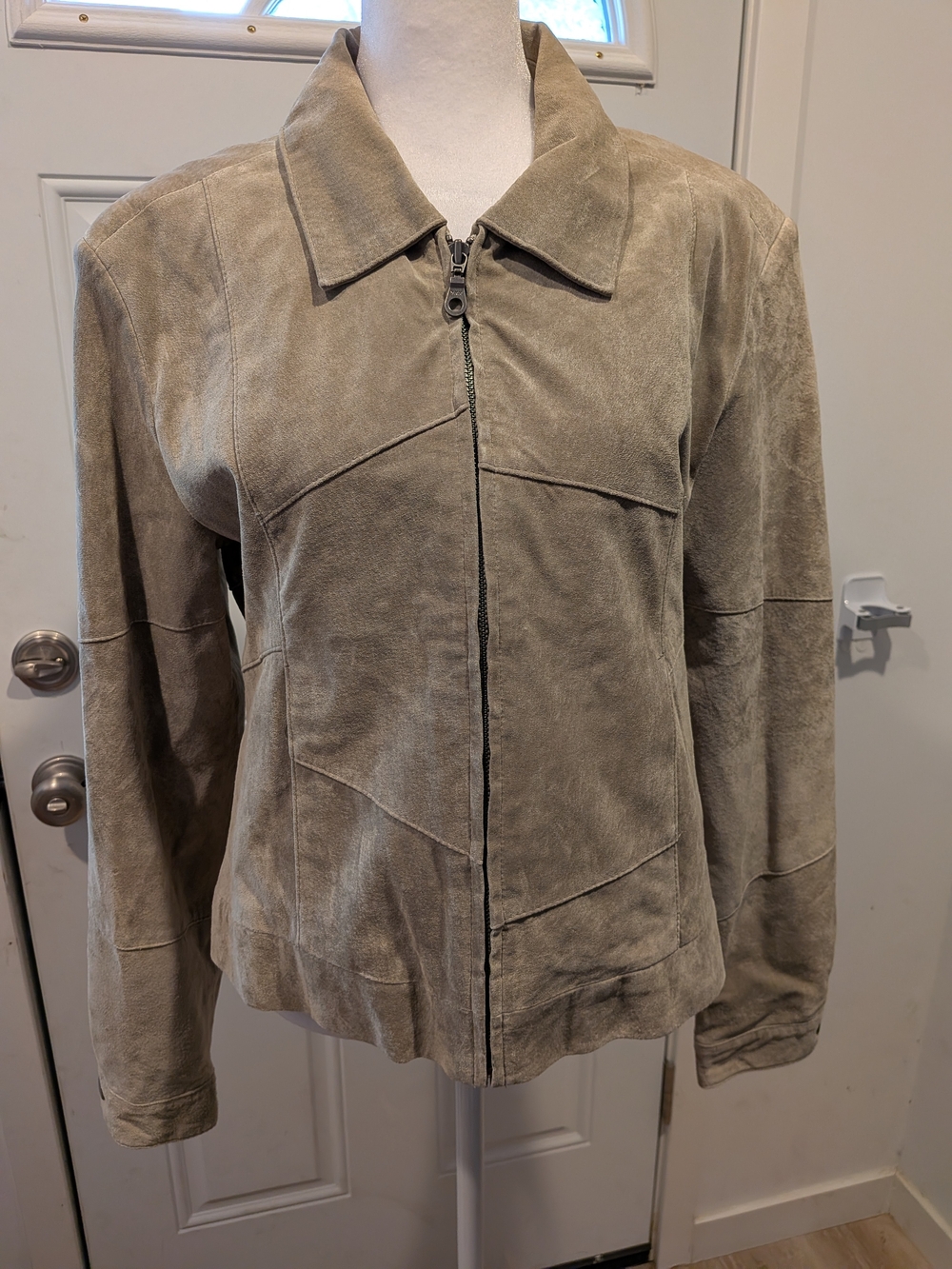 Sorbe Women's Suede Zip Front Jacket - Taupe